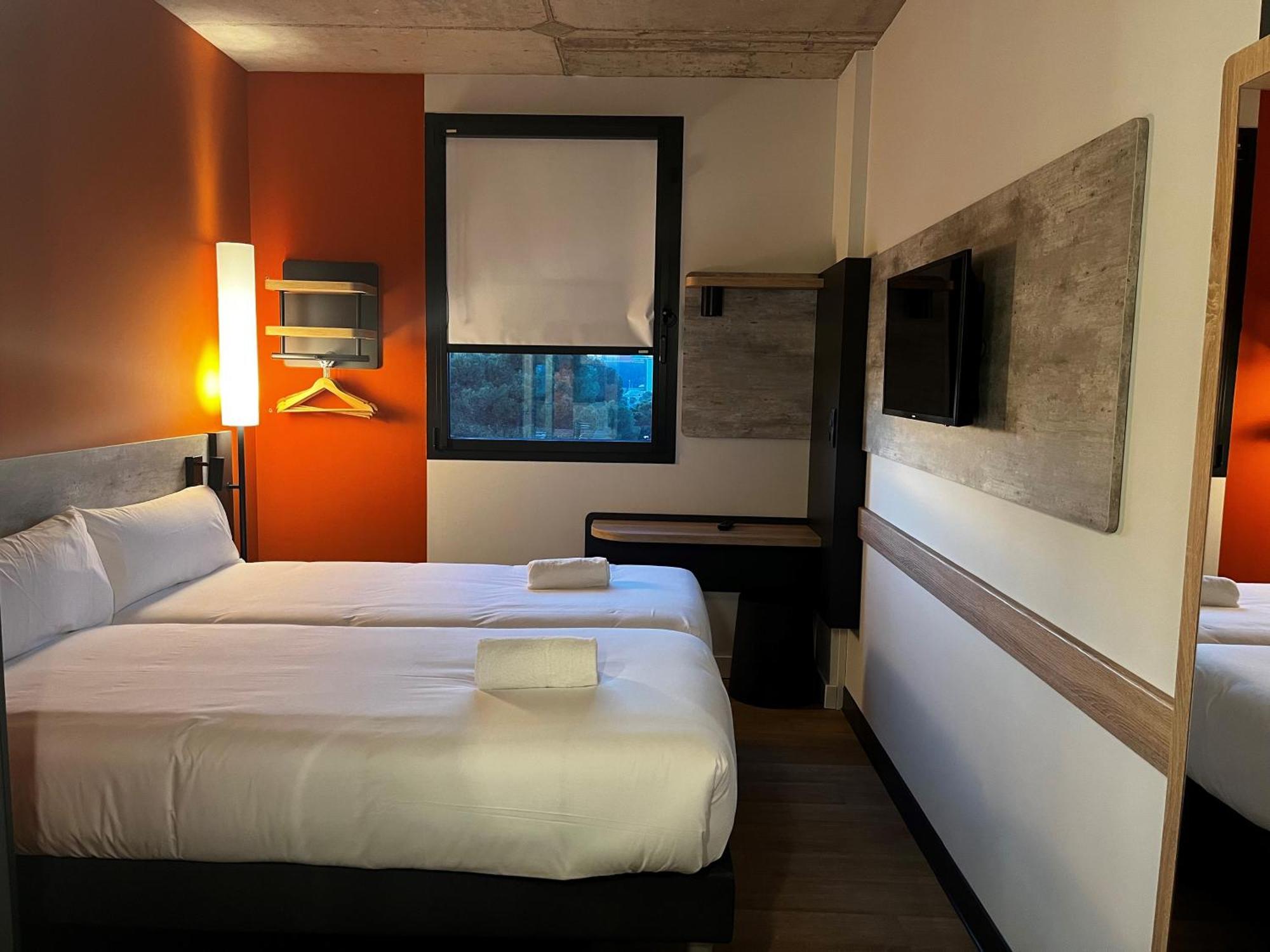 Ibis Budget Madrid Aeropuerto المظهر الخارجي الصورة