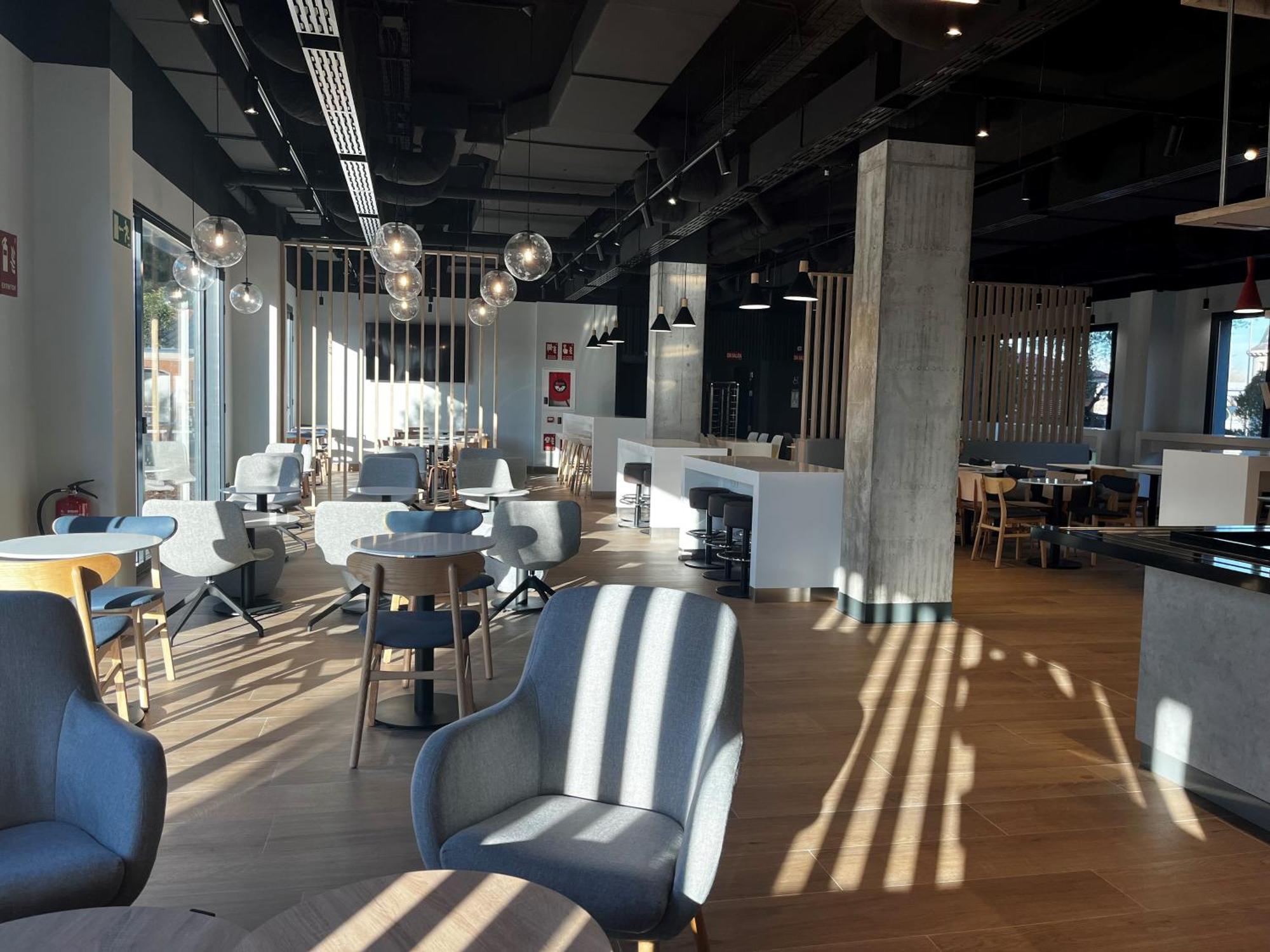 Ibis Budget Madrid Aeropuerto المظهر الخارجي الصورة